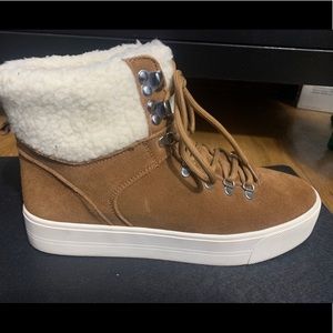 Marc Fisher Sherpa booties